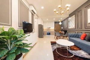 cho thuê gấp căn hộ saigon royal 2pn1wc giá chỉ 18tr. lh xem nhà ngay