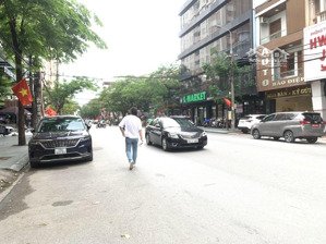 cho thuê nhà mt: 9m dt: 180m2 phố văn cao vỉa hè rộng, dễ nhận diện, đoạn đẹp.