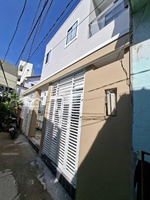 nhà đẹp linh tây hxh - khu dân cư đông đúc - ngang 5m bề thế