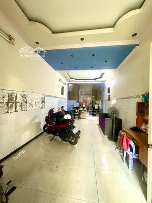 bán nhà quận 11 hxh lạc long quân 2 tầng 56m2 chỉ 7.1 tỷ