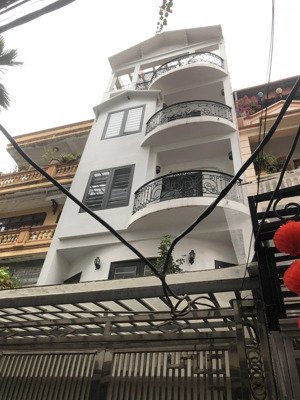 chính chủ bán nhà 4 tầng phân lô phố ông ích khiêm 50m chỉ 15.9 tỷ ba đình , ô tô đỗ cửa