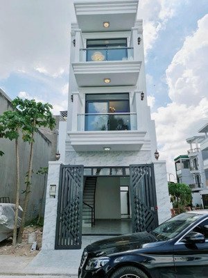 nhà đẹp giá rẻ 3 tầng btct tại lò lu vào ở ngay chỉ 6.8 tỷ