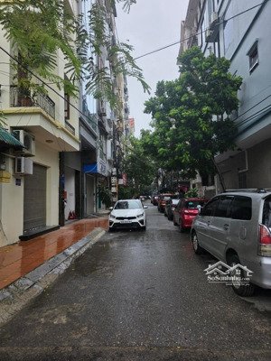 bán nhà phố mai dịch - 8tầng thông sàn vừa ở vừa kinh doanh - oto tránh dừng đỗ -60m2 - 26,5tỷ