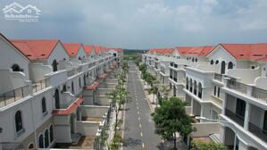 Ra nhanh NHÀ PHỐ 5mx19.5m PHÂN KHU VALENCIA AQUA CITY