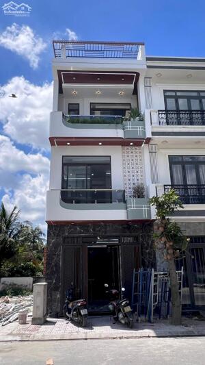 CĂN NHÀ MƠ ƯỚC CỦA MỌI NGƯỜI - TẠI TP HỒ CHÍ MINH