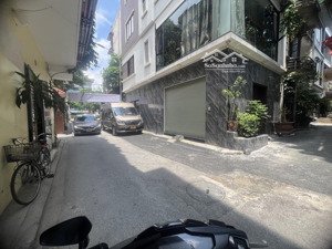 bán nhà nguyễn sơn long biên phân lô hàng không ô tô vào nhà dt 65m chỉ 15 tỷ!