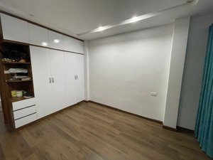 chính chủ bán nhà trung kính, trần duy hưng, cầu giấy. diện tích 35m2 x 5 tầng