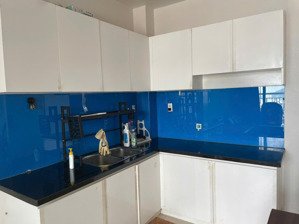 bán căn hộ melody 1pn tầng cao giá bán 2 tỷ 450 triệu lh: 