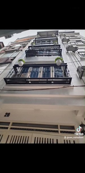 bán nhà đức diễn dt. 42 m2 * 6 khép kín . thang máy . 9p kk. cho thuê. full. nôi thất.( sdcc).