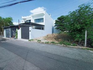 chủ ngộp cần ra gấp đất mặt tiền 150m² pháp lý rõ ràng tương bình hiệp, tdm