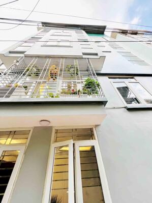 Bán nhà phân lô Hào Nam, Đống Đa, ô tô tránh, kinh doanh, 70mx4t, 22.5 tỷ, 0985696268