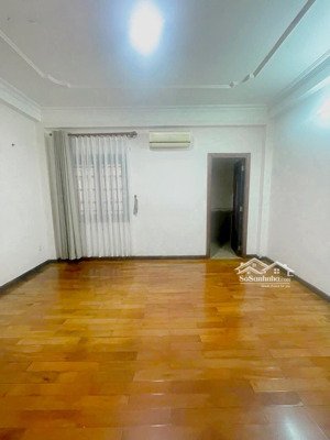 cho thuê nhà hẻm ô tô 7m cộng hoà khu dân trí - chỗ đậu ô tô,xe máy thoải mái- hầm 4 tầng- 5,5 x20m