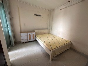 chung cư bàu cát, hồng lạc, tb: 2p ngủ, 2wc, 80m2, 8tr/th