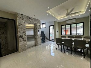 bán nhà xã đàn - nhà mới 7 tầng thang máy - nội thất châu âu - mặt tiền quyền lực - 12tỷ