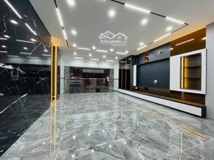 bán nhà hàng xóm times city phân lô báo phụ nữ. vỉa hè oto tránh, dân trí cao 60m2 7 tầng, 23.9 tỷ