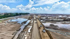 biệt thự nghĩ dưỡng, khách sạn cao cấp, condotel.