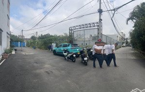 mở bán 10 nền f0 ngay cổng trường tiểu học phong phú