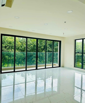 bán căn 3pn 120m2 giá 8,6tỷ (102%) diamond centery, view rừng nguyên sinh. nhà mới 100%. giá thật