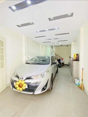 bán nhà trích sài - dân xây - trước nhà đá bóng - ô tô vào nhà - 1 nhà ra hồ tây - 36m2 - 20.8 tỷ