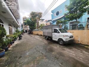 Bán nhà hẻm 766 Cách Mạng Tháng Tám Quận Tân Bình 68m2, 3PN chỉ 9 Tỷ 3