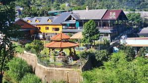 ngay đèo prenn, sát bên tea resort, cách cao tốc 500m
