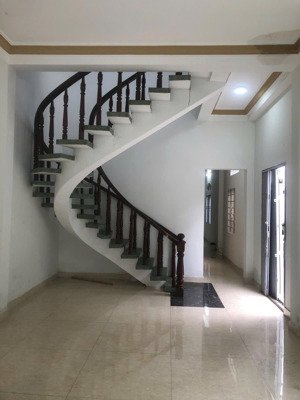 bán nhà mặt tiền bình tân kinh doanh sầm uất, gần chợ, dtsd 81m2, dtcn 53,6m2 mà giá chỉ 4 tỷ 6