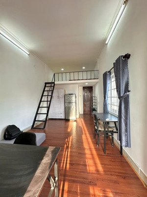 bình thạnh- 7t5 - xvnt -toilet + bếp riêng- full nội thất