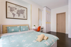 cần bán căn hộ rivera park quận 10 dt 77m2 2pn 2wc, giá bán 5.65 tỷ . lầu cao view thoáng. ở liền