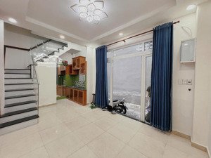 cho thuê nhà nguyên căn huỳnh văn bánh - p10, full nội thất