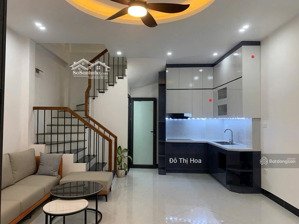 bán nhà phúc lợi long biên dt38mx6t view sen hồ mặt tiền rộng thoáng mát