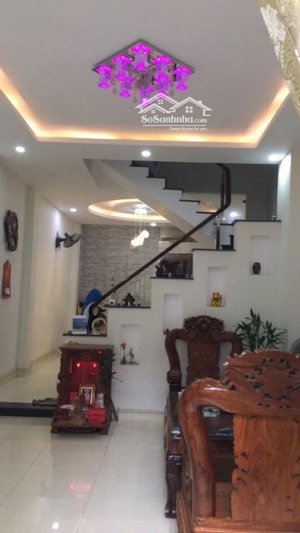 hxh khu vip tân sơn nhì - 3 tầng 57m2 giá 5.8 tỷ