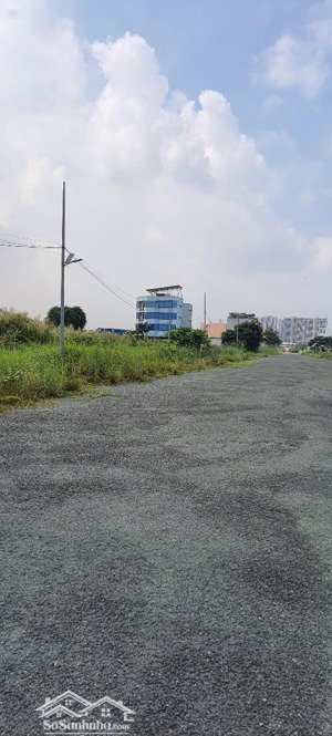 bán lô góc gần phía đường bưng ông thoàn. cập nhật 09/10/25