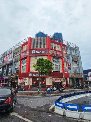 cho thuê tòa nhà mặt phố trần thái tông, 8t thang máy,2mt thoáng,vị trí siêu đẹp trung tâm cầu giấy