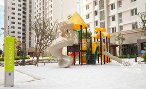 hàng hiếm bán chcc imperia q2(131m², 3pn giá 9,5 tỷ) sh, đặc biệt free xe hơi + xe máy, giá quá tốt