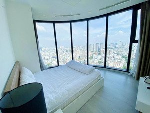 chủ nn cần bán căn 2pn vinhomes bason- vòng cung view landmark - giá tốt nhất thị trường t10