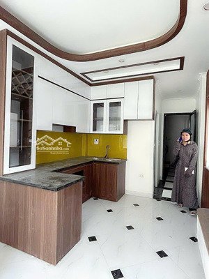 hoa hậu vip nhà 6 tầng, 30m2- phú diễn , lô góc , ngõ oto giá 6.2 tỷ