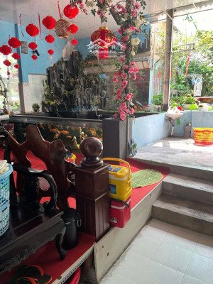 cần bán nhà 3 tầng mt đường đồng nai, tây nha trang, giá chỉ 13,5 tỷ