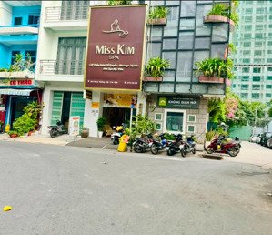 bán nhà mặt tiền kinh doanh ngay sát bàu cát - âu cơ 120m2 nở hậu kinh doanh đa ngành chỉ 18 tỷ x