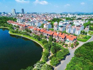 bán căn biệt thự vip view giữa hồ điều hoà - tp bắc ninh giá 3x tỷ