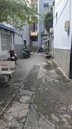 bán nhà 4 tầng hẻm 4m trường chinh, p14 tân bình căn góc 2mt đẹp