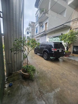 siêu hiếm! nhà 2 tầng 60m². đường ô tô đỗ cửa nhân hòa, tả thanh oai. giá rẻ bất ngờ lh 