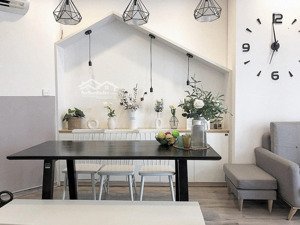 nhà riêng phố ô đồng lâm 33m2, giá 3,8 tỷ. cách hồ 2 phút đi bộ, cách chỗ đỗ ô tô 10m