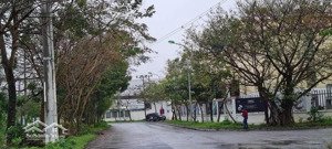 cần bán gấp nhà xưởng công ty khu công nghiệp - phú nghĩa - chương mỹ - hà nội. lh: 