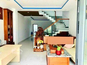 bán nhà 3 tầng mới (150m2 ngang 10m) giá 6 tỷ khu tđc vĩnh thái - tây nha trang!