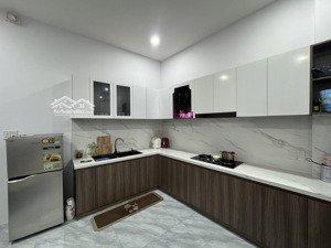 bán nhà đẹp rẻ trung tâm tp nha trang. lho399575577hoa