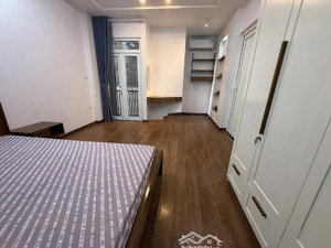 bán nhà riêng trần duy hưng 34m 5 tầng trung tâm cầu giấy nhà đẹp ở ngay giá 9.8 tỷ