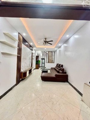 bán nhà bạch mai 40m2, 4 tầng, 6.8 tỷ, ngõ ba gác, 50m ra phố, khu bách kinh xây