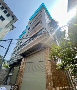 tây hồ - nhà mới - ngõ thông - gara ô tô - thang máy nhập khẩu - nội thất sang xịn - về ở ngay