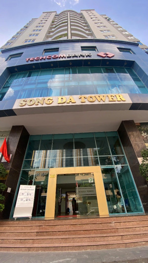 chính chủ bán căn hộ sông đà, q3, 108m2, 3 phòng ngủ, view q1, sổ hồng, giá 7 tỷ. hoàng