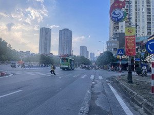 bán liền kề mậu lương 7 tầng thang máy . dt 69m giá 19 tỷ